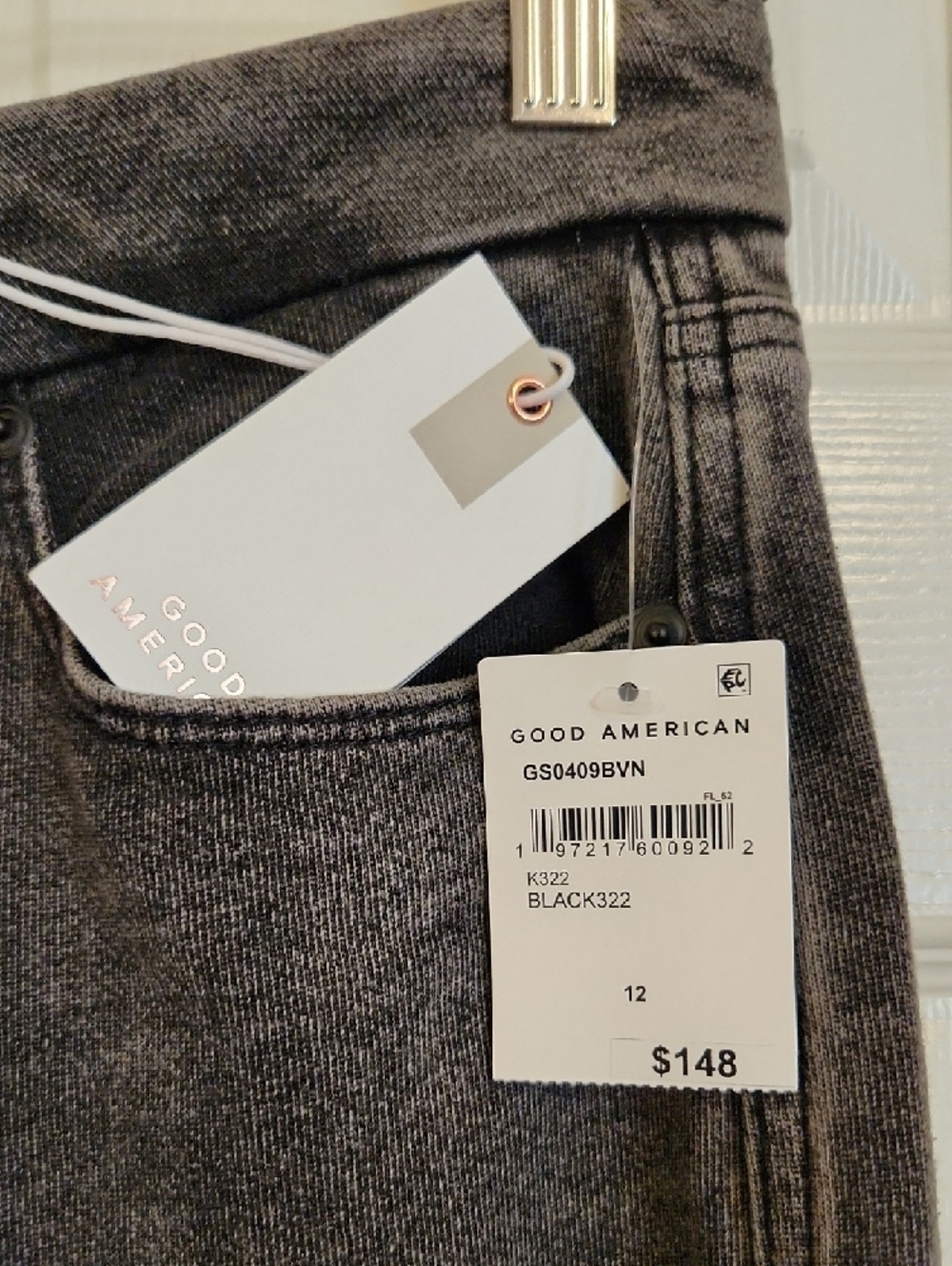 Good American Black Jeanius Good Skate Jeans - Picture 4 of 6